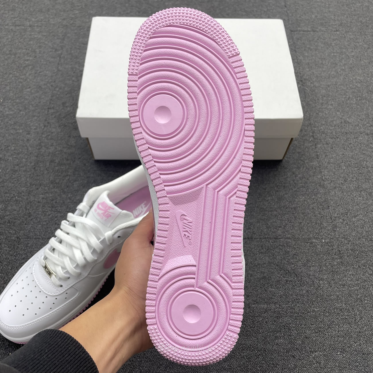 Nike Air Force 1 Low 07 Bubblegum Fj4146 101 (6) - www.kitistry.com Nike Air Force 1 Low 07 Bubblegum Fj4146 101 (6) - www.kitistry.com