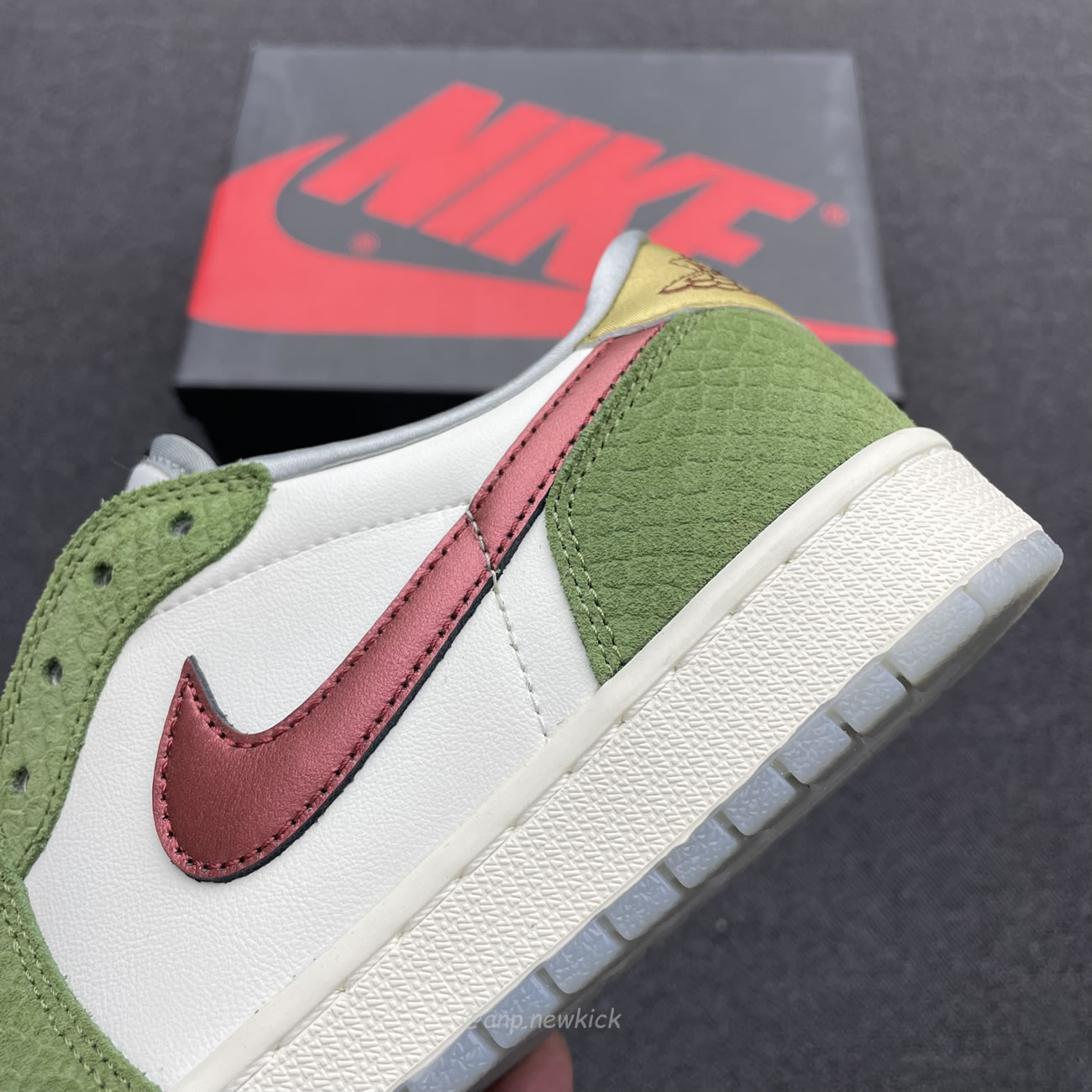 Air Jordan 1 Low Og Year Of The Dragon Fn3727 100 (11) - www.kitistry.com Air Jordan 1 Low Og Year Of The Dragon Fn3727 100 (11) - www.kitistry.com