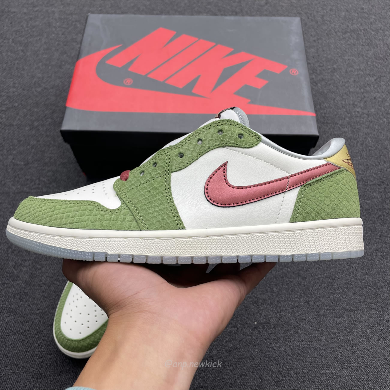 Air Jordan 1 Low Og Year Of The Dragon Fn3727 100 (7) - www.kitistry.com Air Jordan 1 Low Og Year Of The Dragon Fn3727 100 (7) - www.kitistry.com