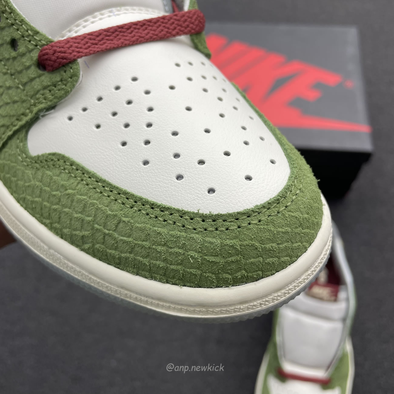 Air Jordan 1 Low Og Year Of The Dragon Fn3727 100 (9) - www.kitistry.com Air Jordan 1 Low Og Year Of The Dragon Fn3727 100 (9) - www.kitistry.com