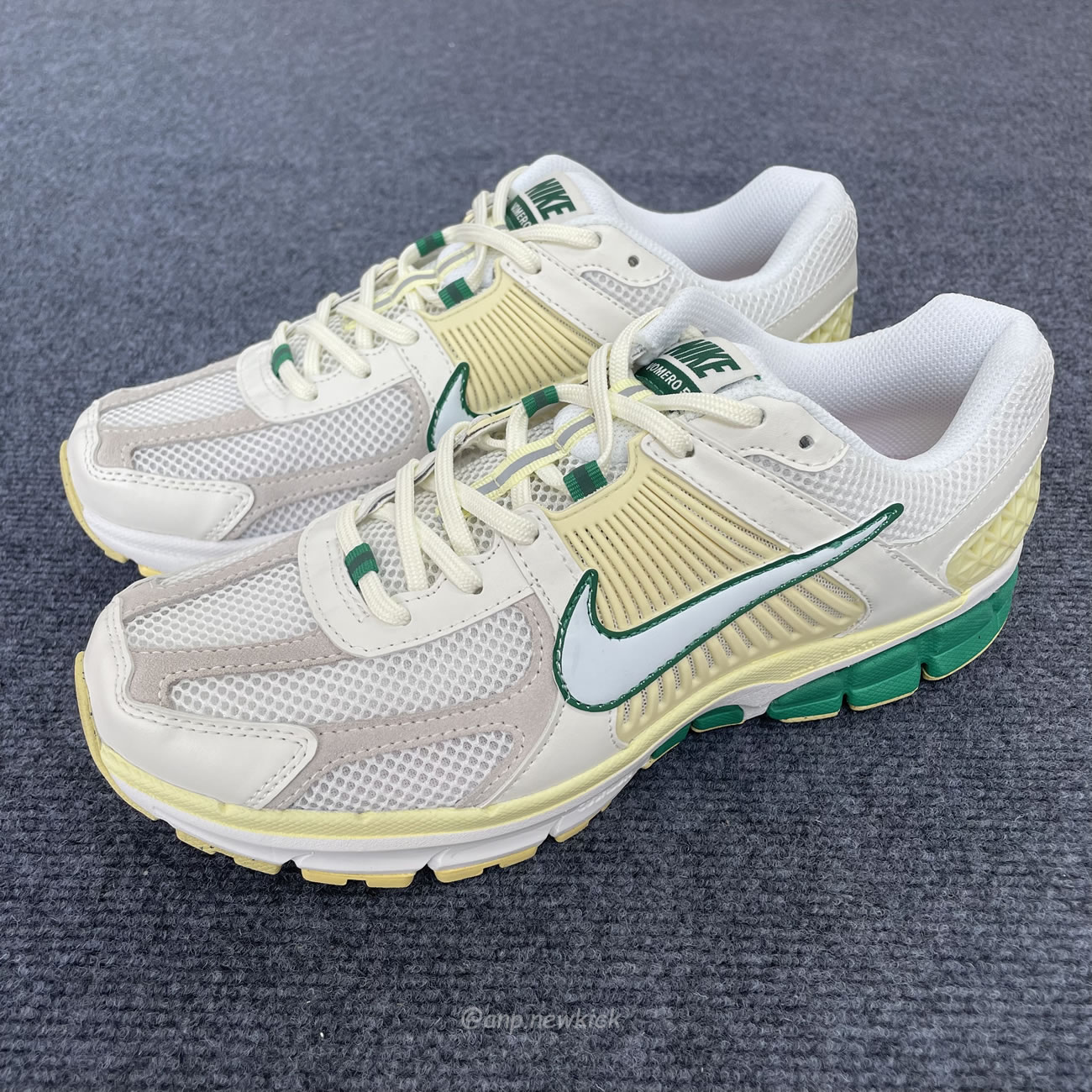 Nike Zoom Vomero 5 Malachite Alabaster Fn8361 100 (6) - www.kitistry.com Nike Zoom Vomero 5 Malachite Alabaster Fn8361 100 (6) - www.kitistry.com