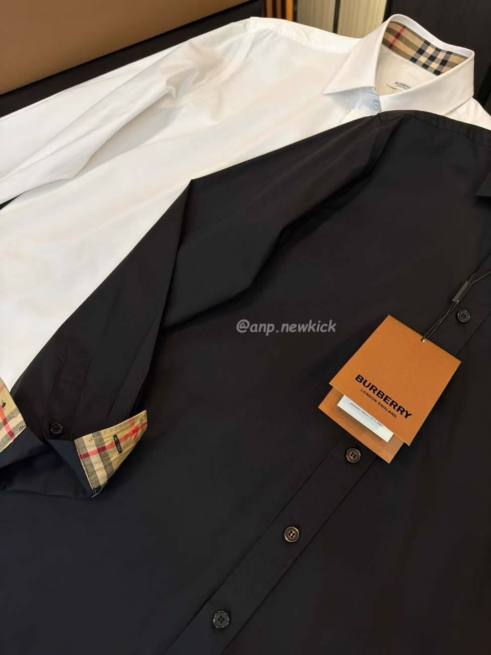 Burberry Slim Fit Monogram Motif Stretch Cotton Poplin Shirt Black White Fw21 80323081 (2) - www.kitistry.com Burberry Slim Fit Monogram Motif Stretch Cotton Poplin Shirt Black White Fw21 80323081 (2) - www.kitistry.com