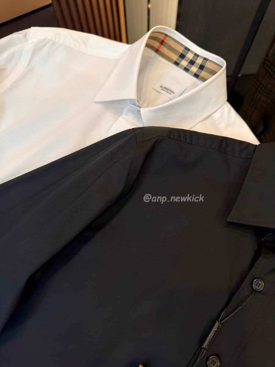 Burberry Slim Fit Monogram Motif Stretch Cotton Poplin Shirt Black White Fw21 80323081 (7) - www.kitistry.com Burberry Slim Fit Monogram Motif Stretch Cotton Poplin Shirt Black White Fw21 80323081 (7) - www.kitistry.com