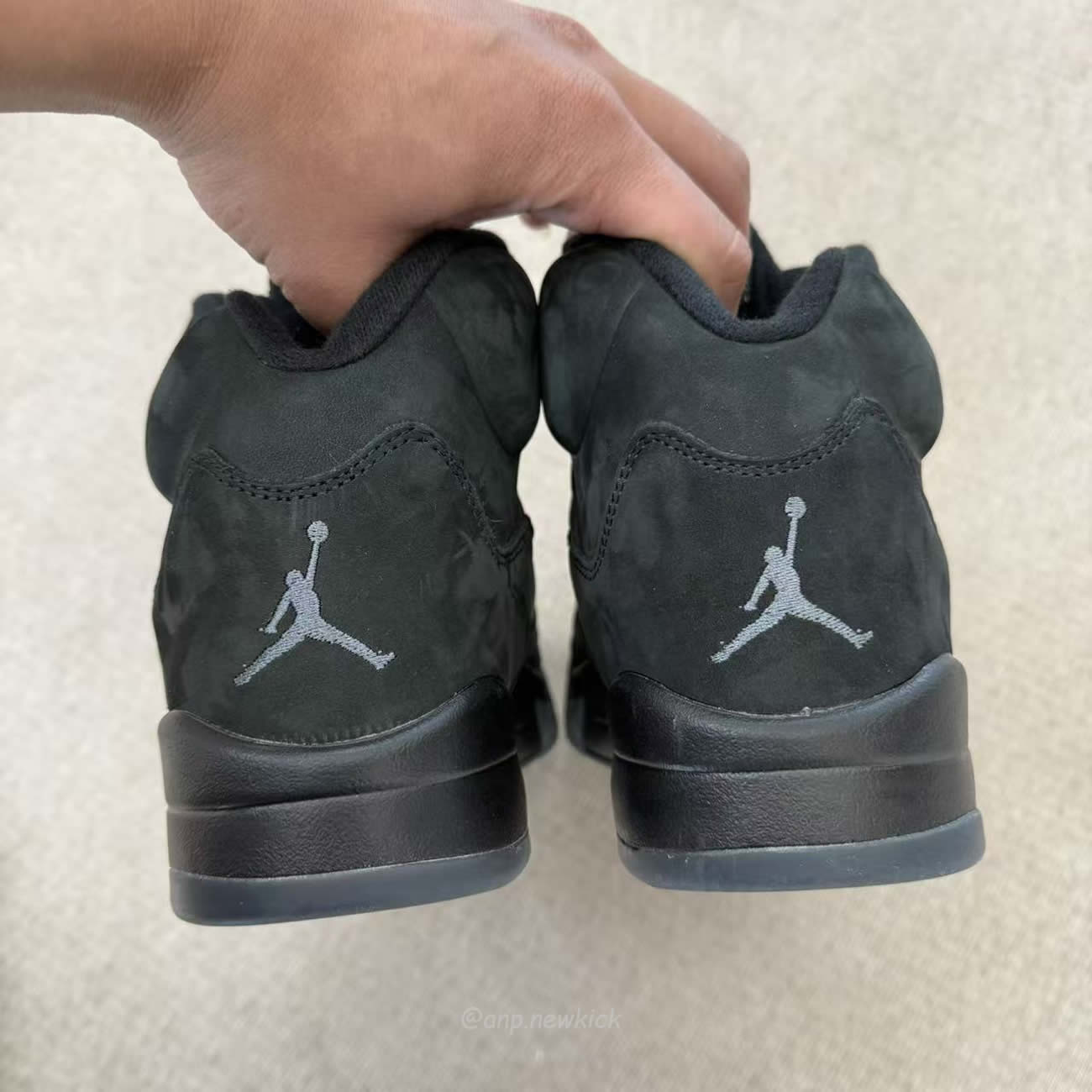 Air Jordan 5 Anthracite Black Fz2239 001 (9) - www.kitistry.com Air Jordan 5 Anthracite Black Fz2239 001 (9) - www.kitistry.com