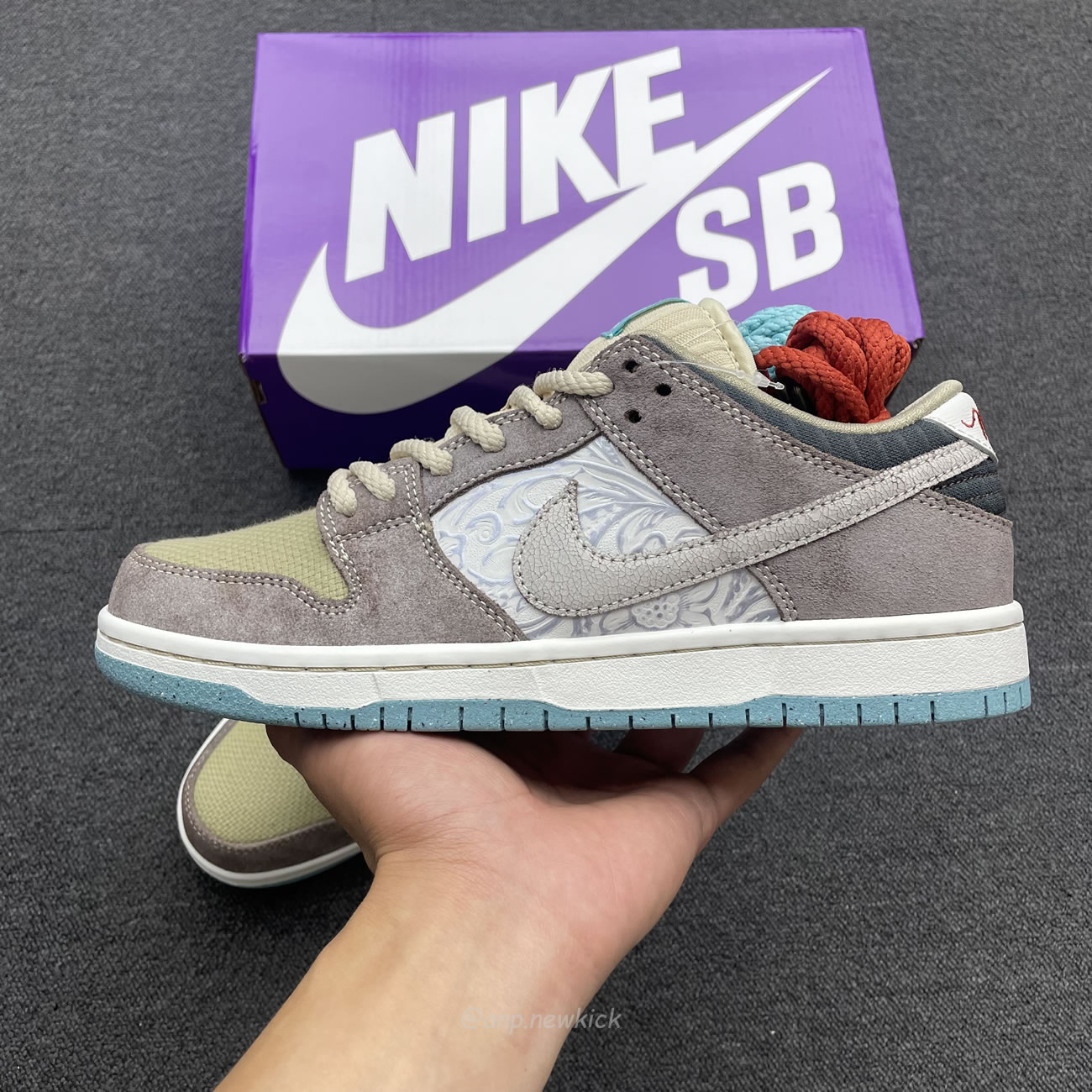 Nike Sb Dunk Low Big Money Savings Fz3129 200 (14) - www.kitistry.com