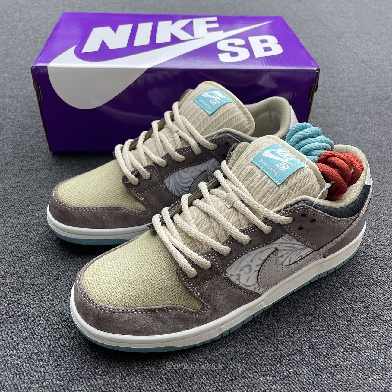 Nike Sb Dunk Low Big Money Savings Fz3129 200 (9) - www.kitistry.com