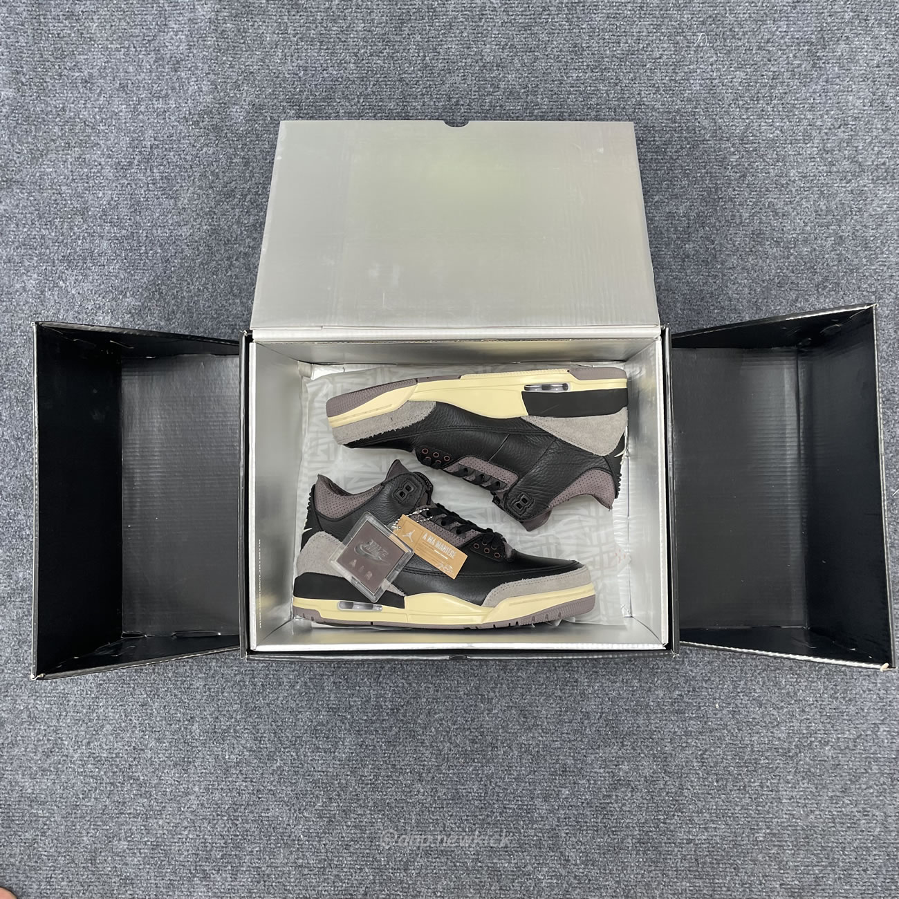 Air Jordan 3 Retro Og Sp A Ma Maniére Black Violet Ore Womens Fz4811 001 (6) - www.kitistry.com