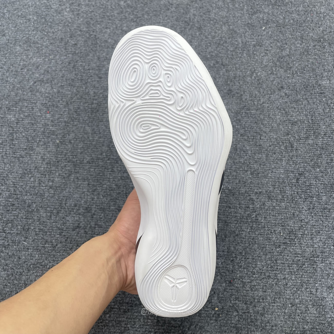 Nike Kobe 9 Elite Protro Halo Fz7335 100 (4) - www.kitistry.com