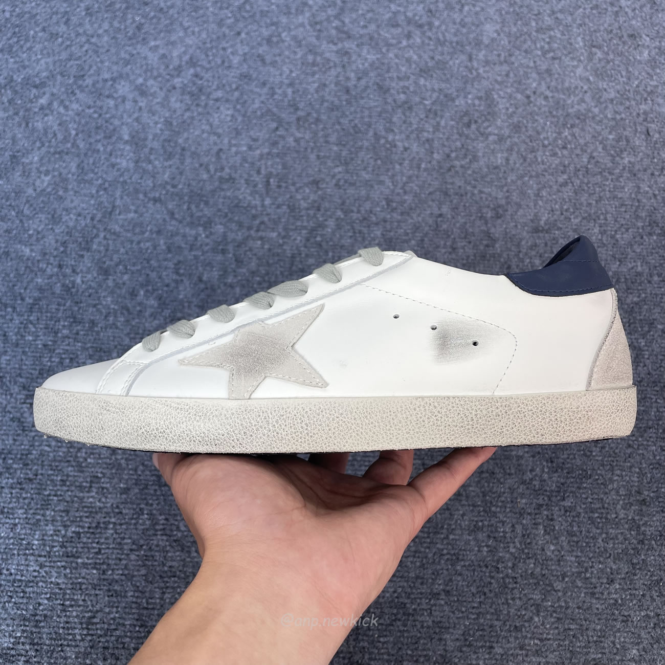 Golden Goose Super Star Gold Star White Blue Black G21d120 G304 (2) - www.kitistry.com Golden Goose Super Star Gold Star White Blue Black G21d120 G304 (2) - www.kitistry.com