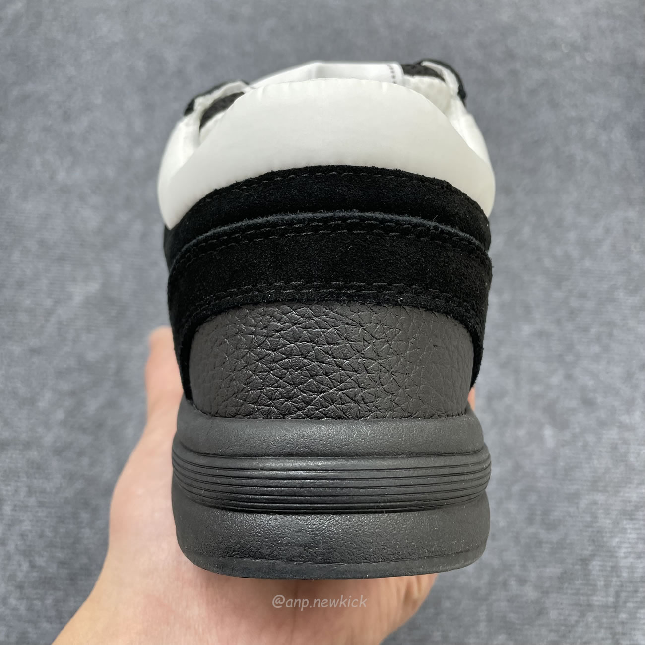 Chanel Low Top Trainer Black White G38299 Y55720 K3845 (11) - www.kitistry.com Chanel Low Top Trainer Black White G38299 Y55720 K3845 (11) - www.kitistry.com