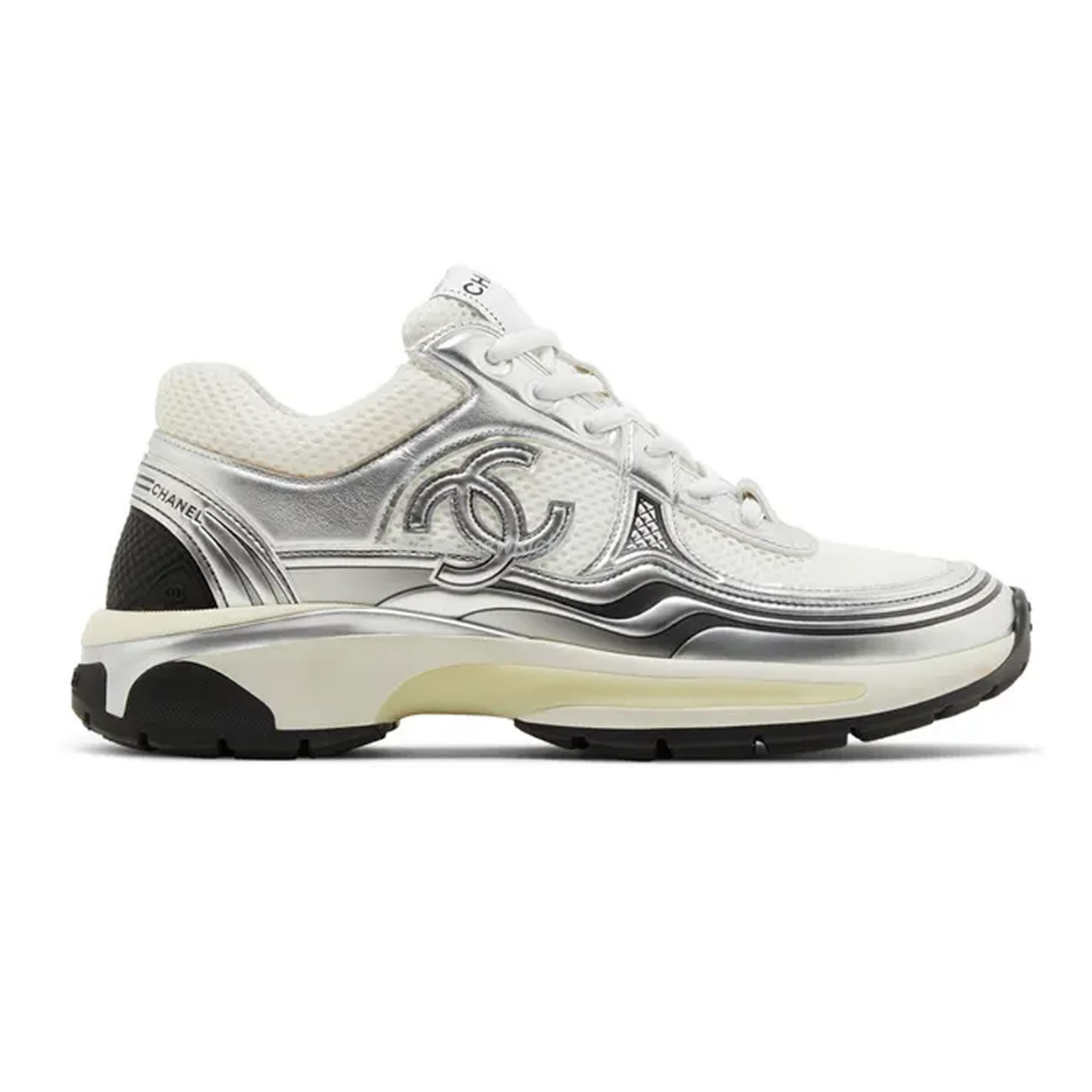 Chanel Cc Runner Silver Laminate G39792 Y56368 K5451 (1) - www.kitistry.com Chanel Cc Runner Silver Laminate G39792 Y56368 K5451 (1) - www.kitistry.com
