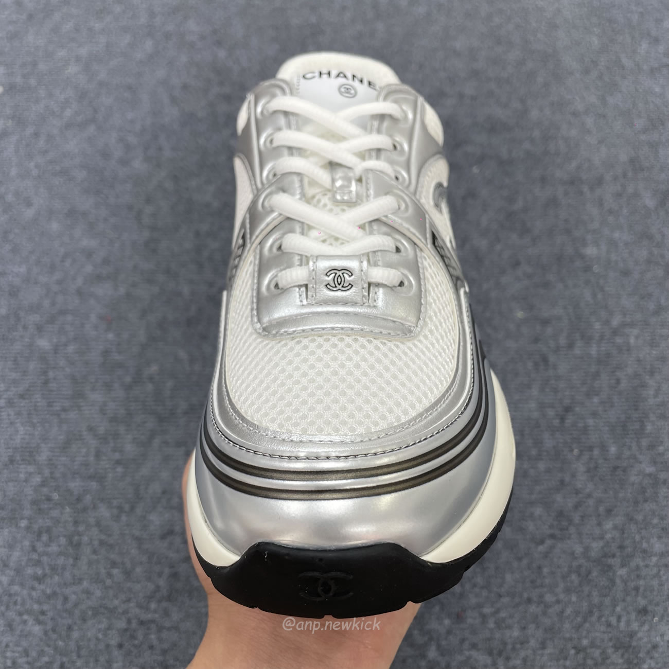 Chanel Cc Runner Silver Laminate G39792 Y56368 K5451 (5) - www.kitistry.com Chanel Cc Runner Silver Laminate G39792 Y56368 K5451 (5) - www.kitistry.com