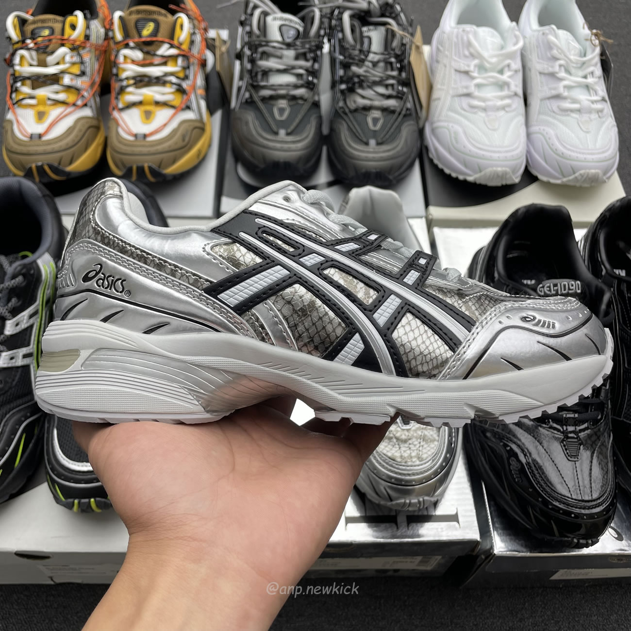 Asics Gel 1090 Black Pure Silver Andersson Bell White Orange (6) - www.kitistry.com Asics Gel 1090 Black Pure Silver Andersson Bell White Orange (6) - www.kitistry.com