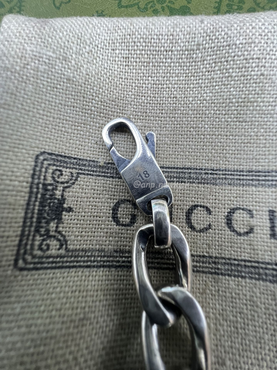 Gucci Enamel Logo Blue Silver Bracelet Guc169645 (5) - www.kitistry.com Gucci Enamel Logo Blue Silver Bracelet Guc169645 (5) - www.kitistry.com