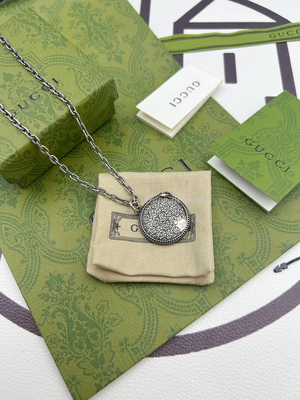 Gucci Silver Gg Logo Necklace (2) - www.kitistry.com Gucci Silver Gg Logo Necklace (2) - www.kitistry.com