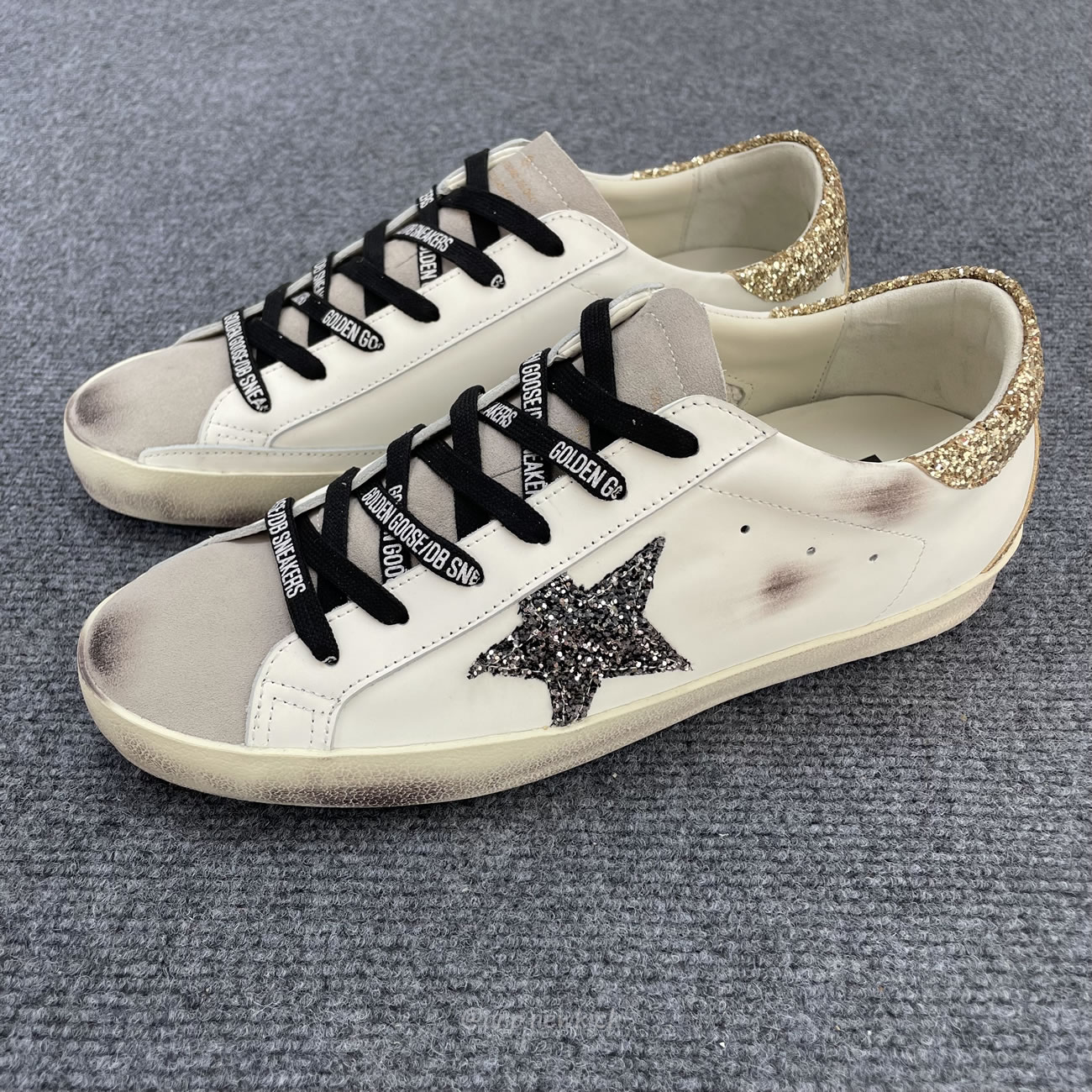 Golden Goose Super Star White Silver Gold Glitter Womens Gwf00102 (5) - www.kitistry.com Golden Goose Super Star White Silver Gold Glitter Womens Gwf00102 (5) - www.kitistry.com