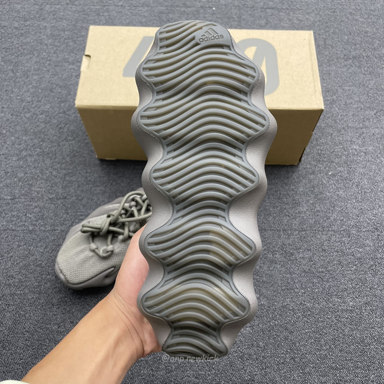 Adidas Yeezy 450 Cinder Gx9662 (3) - www.kitistry.com Adidas Yeezy 450 Cinder Gx9662 (3) - www.kitistry.com