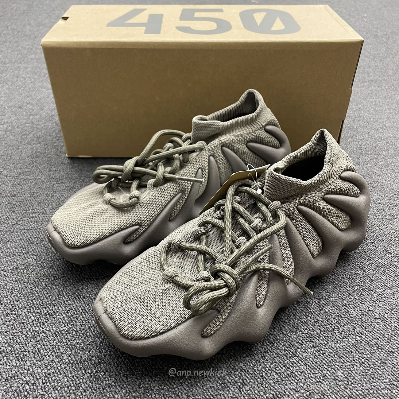 Adidas Yeezy 450 Cinder Gx9662 (8) - www.kitistry.com Adidas Yeezy 450 Cinder Gx9662 (8) - www.kitistry.com