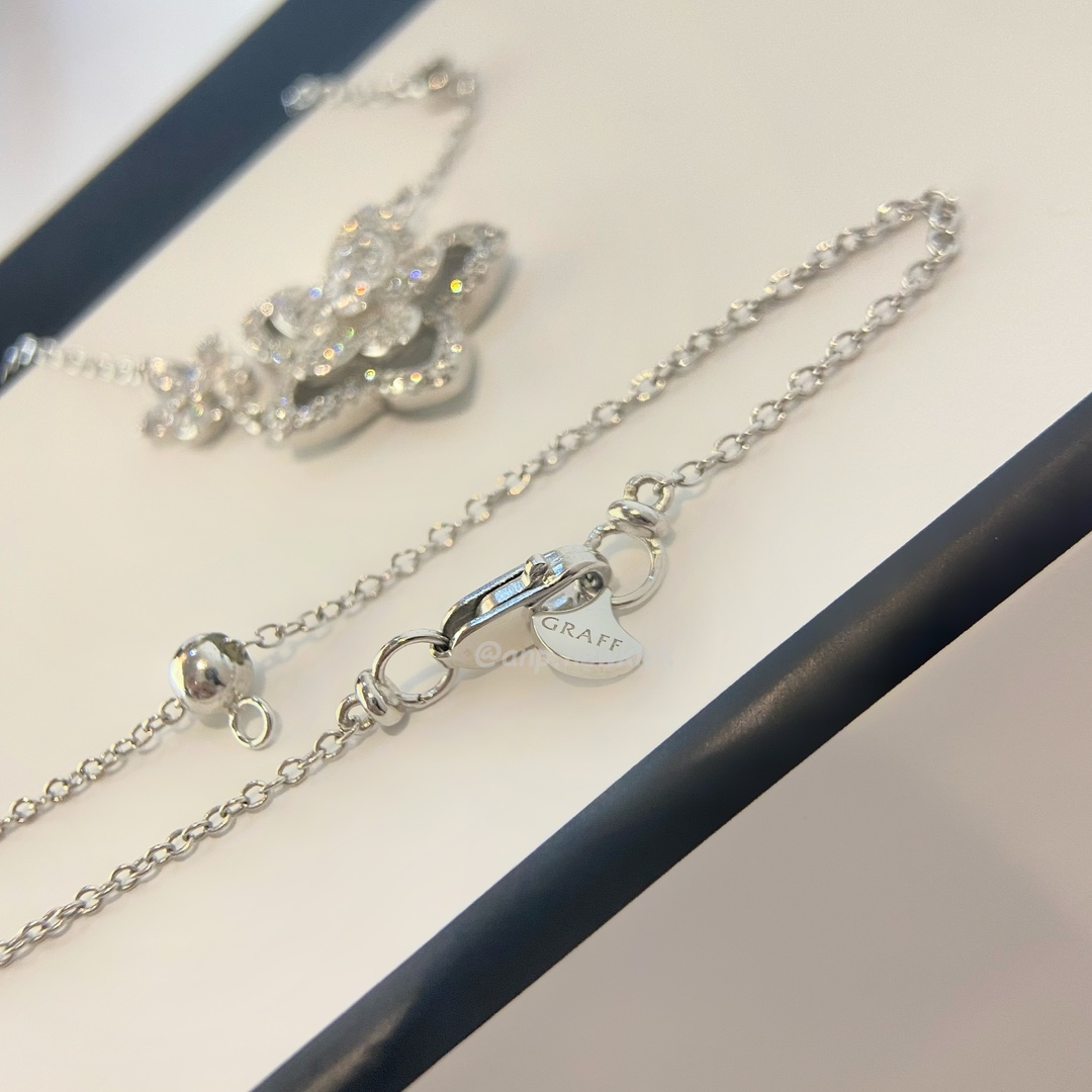 Graff Butterfly Necklace (6) - www.kitistry.com Graff Butterfly Necklace (6) - www.kitistry.com
