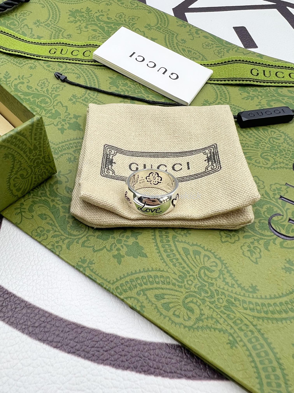 Gucci Blind Fir Love Silver Silvery (1) - www.kitistry.com