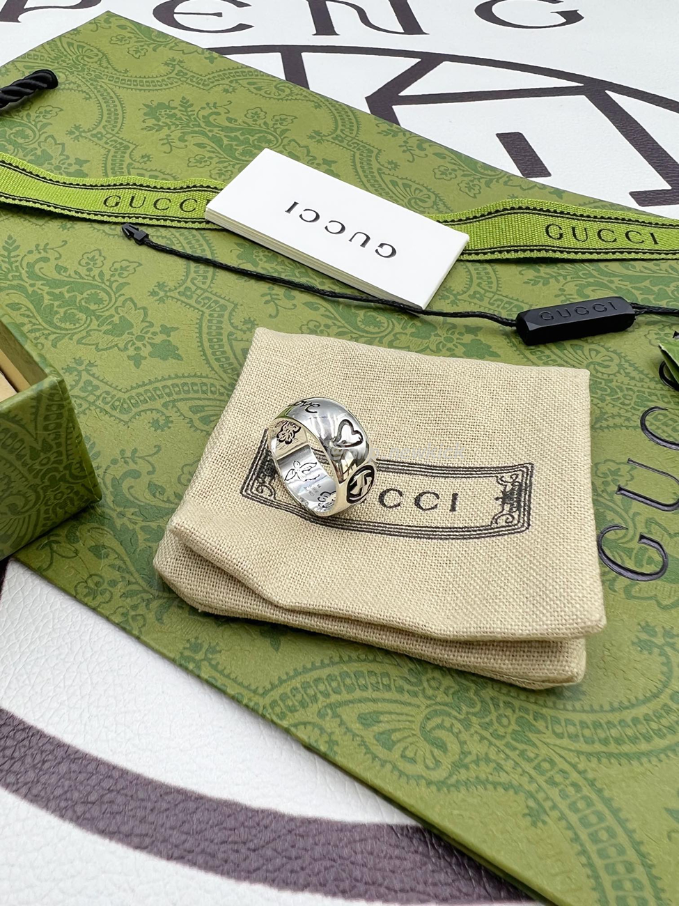 Gucci Blind Fir Love Silver Silvery (3) - www.kitistry.com