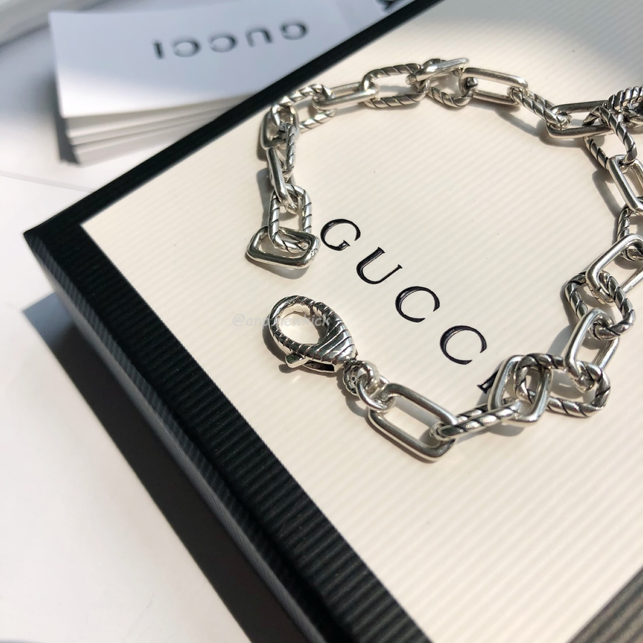 Gucci Silver Interlocking G Bracelet (9) - www.kitistry.com