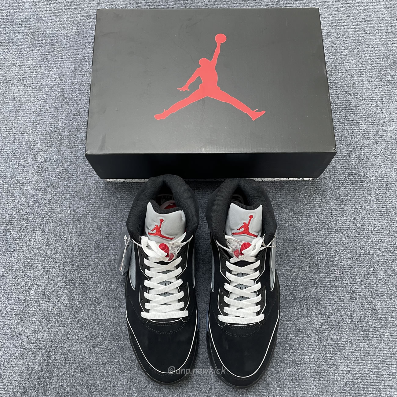 Air Jordan 5 Retro Og Black Metallic Reimagined Hf3975 001 (10) - www.kitistry.com Air Jordan 5 Retro Og Black Metallic Reimagined Hf3975 001 (10) - www.kitistry.com
