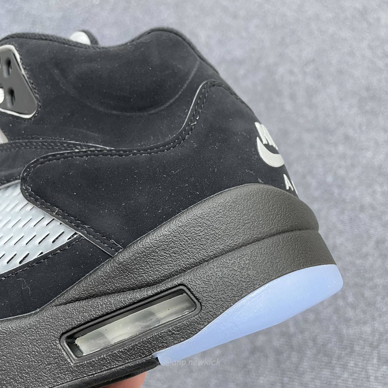 Air Jordan 5 Retro Og Black Metallic Reimagined Hf3975 001 (17) - www.kitistry.com Air Jordan 5 Retro Og Black Metallic Reimagined Hf3975 001 (17) - www.kitistry.com