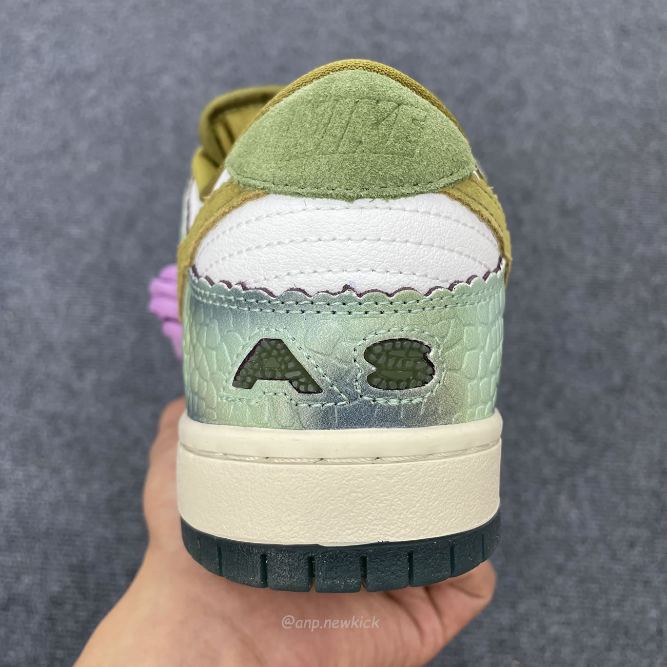 Nike Sb Dunk Low Alexis Sablone Chameleon Hj3386 300 (8) - www.kitistry.com Nike Sb Dunk Low Alexis Sablone Chameleon Hj3386 300 (8) - www.kitistry.com