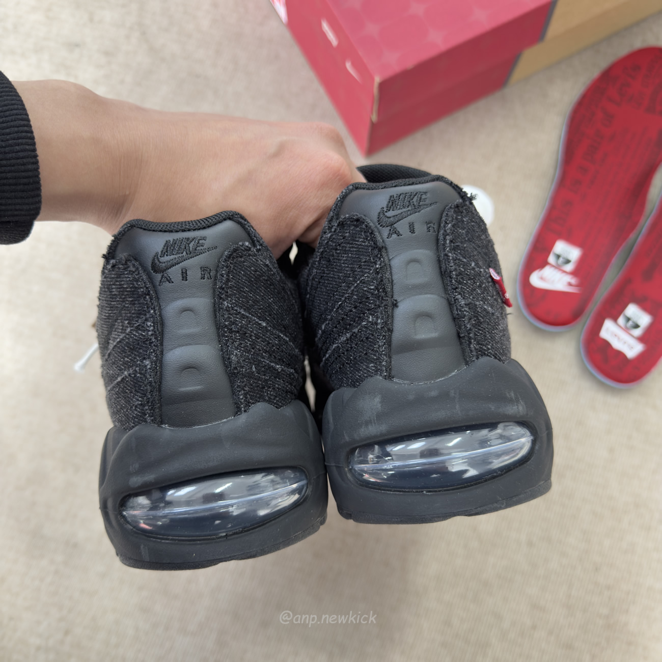 Nike Air Max 95 Og Levis Black Hm4743 001 (6) - www.kitistry.com Nike Air Max 95 Og Levis Black Hm4743 001 (6) - www.kitistry.com
