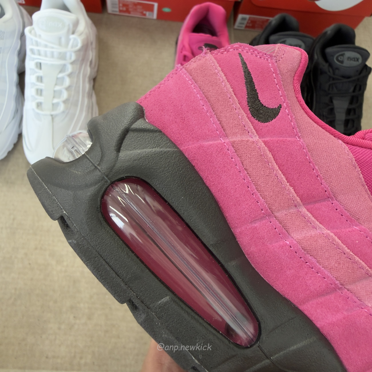 Nike Air Max 95 Og Big Bubble Black Anthracite Triple White Fireberry (13) - www.kitistry.com Nike Air Max 95 Og Big Bubble Black Anthracite Triple White Fireberry (13) - www.kitistry.com