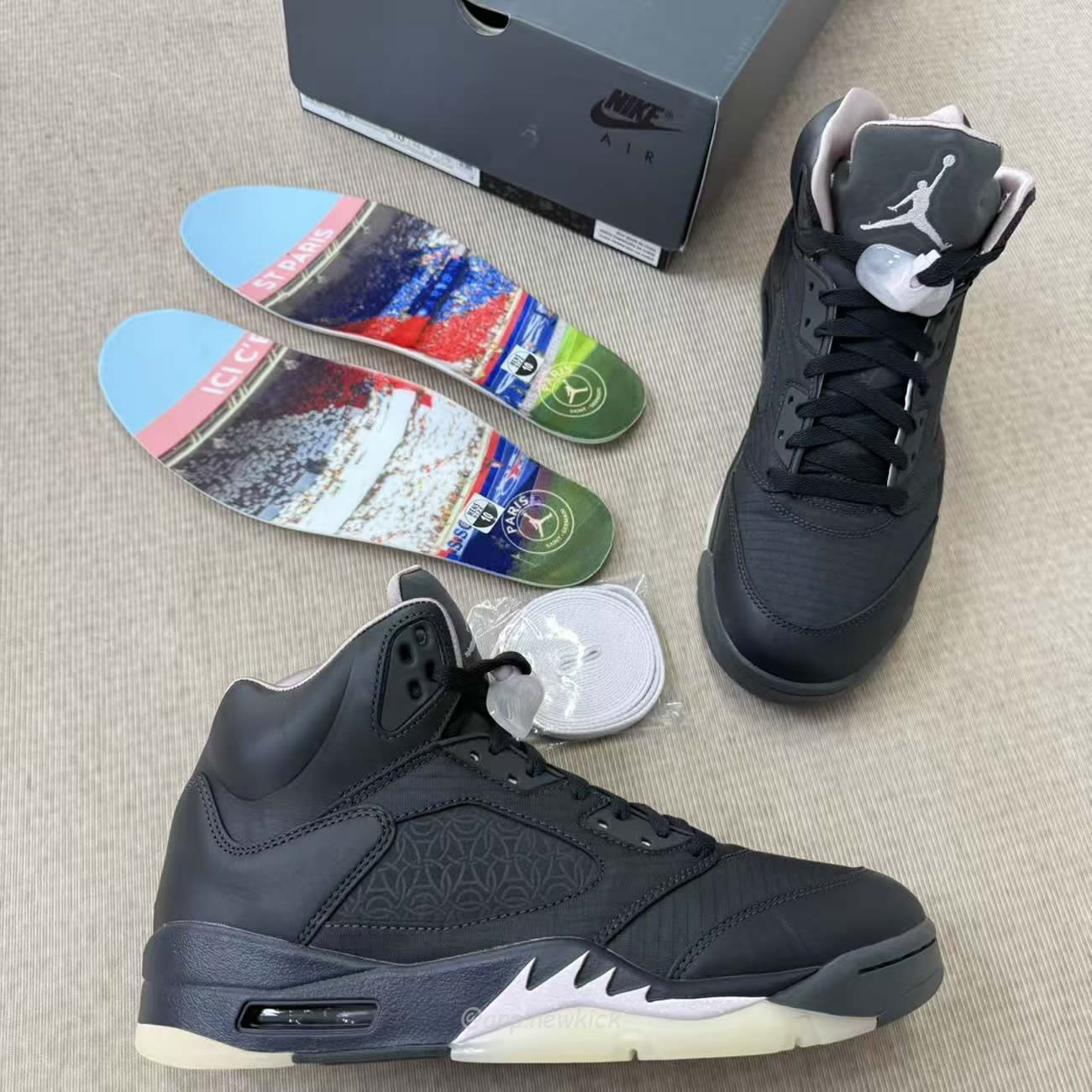 Air Jordan 5 Retro Psg Paris Saint Germain Off Noir Hq3004 001 (10) - www.kitistry.com Air Jordan 5 Retro Psg Paris Saint Germain Off Noir Hq3004 001 (10) - www.kitistry.com