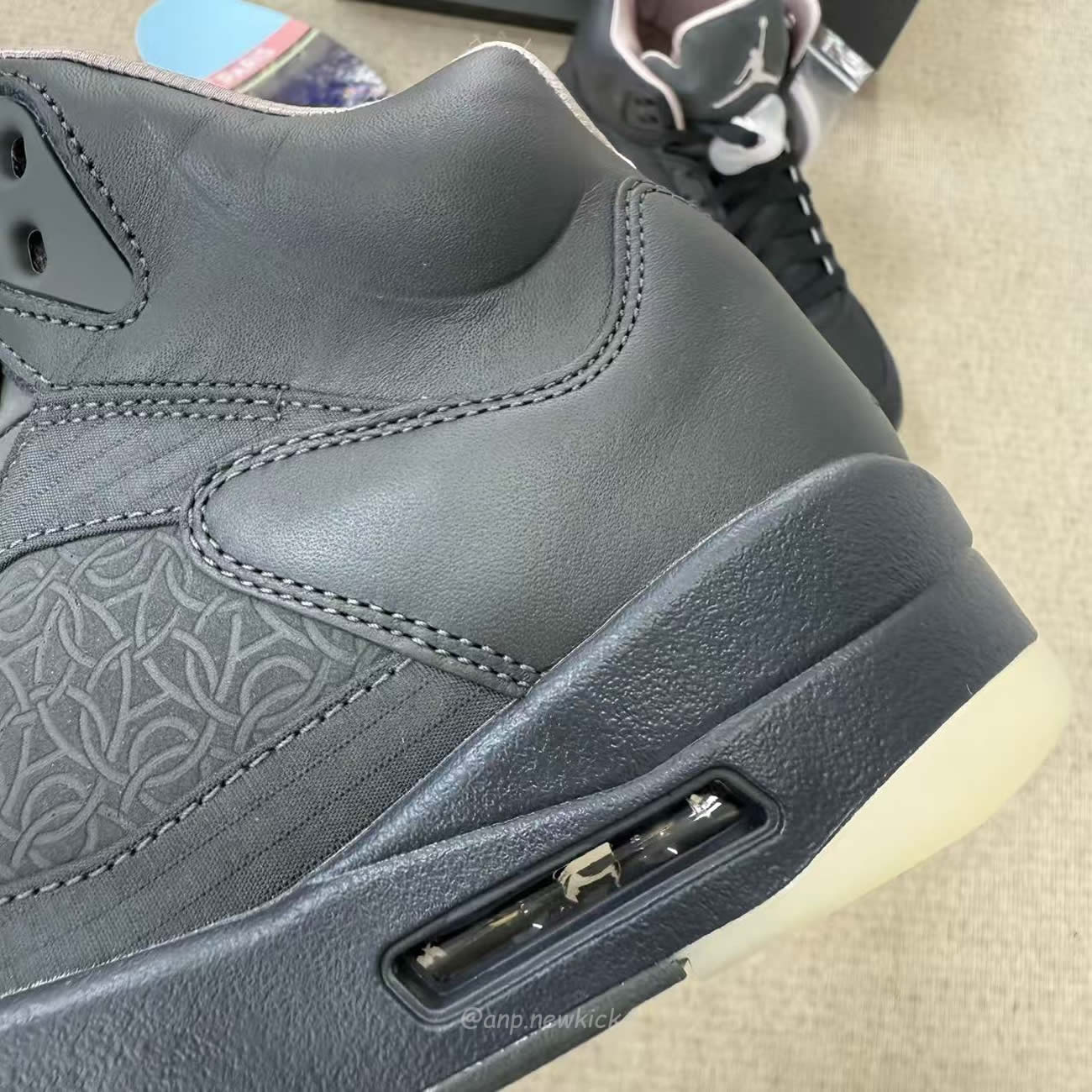 Air Jordan 5 Retro Psg Paris Saint Germain Off Noir Hq3004 001 (5) - www.kitistry.com Air Jordan 5 Retro Psg Paris Saint Germain Off Noir Hq3004 001 (5) - www.kitistry.com