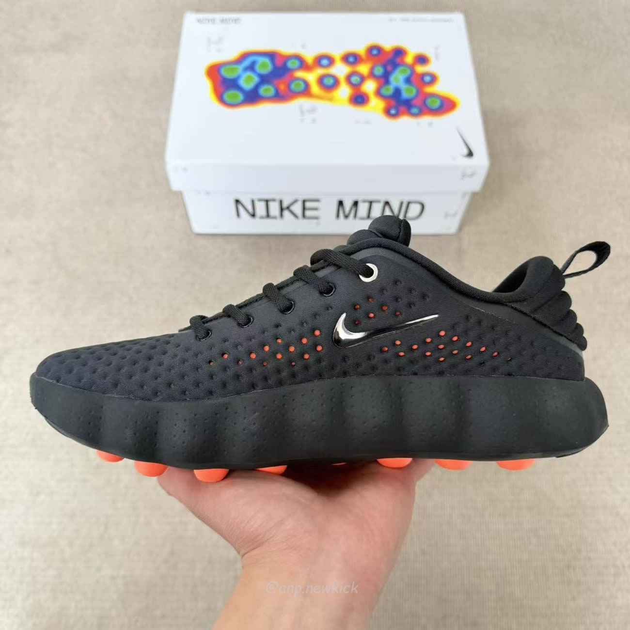 Nike Mind 002 Black Chrome Light Smoke Grey Womens Hq4310 001 (2) - www.kitistry.com