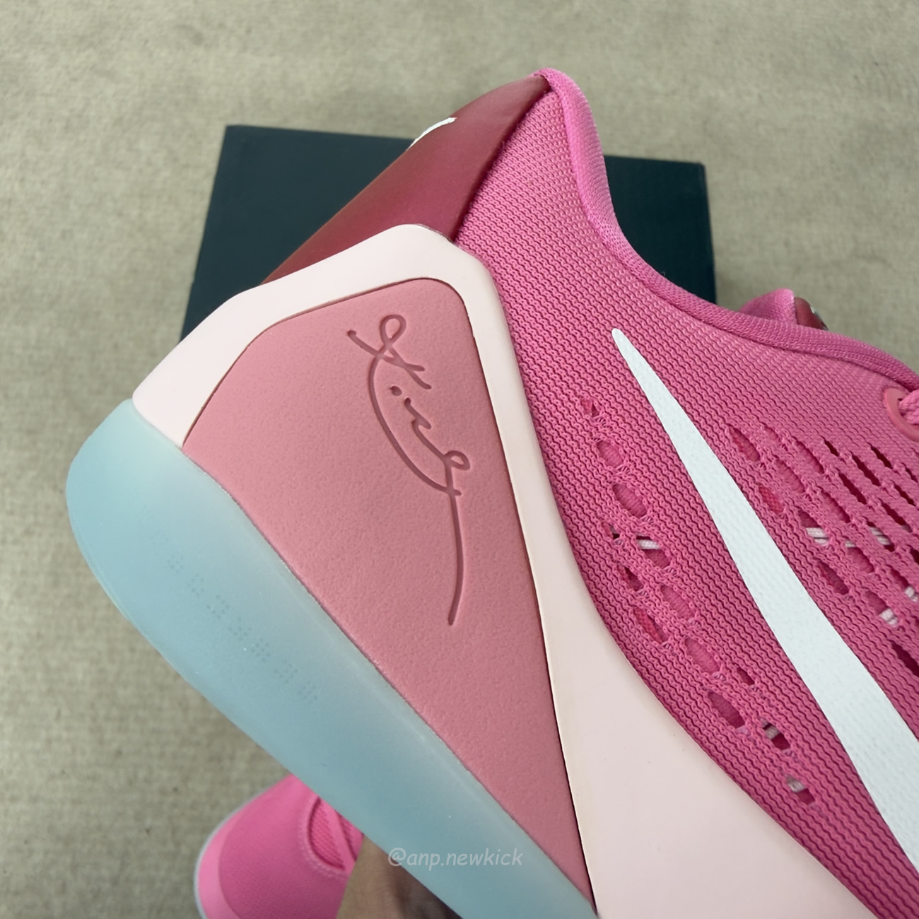 Nike Kobe 9 Em Low Protro Kay Yow Think Pink Hq4995 600 (4) - www.kitistry.com Nike Kobe 9 Em Low Protro Kay Yow Think Pink Hq4995 600 (4) - www.kitistry.com