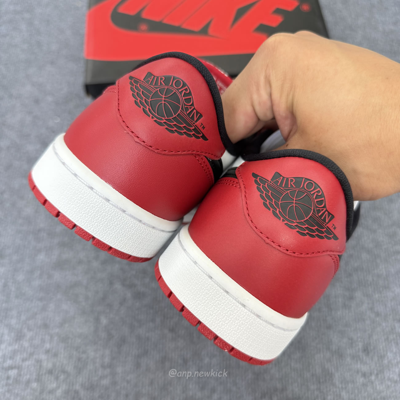 Air Jordan 1 Retro Low Og Chicago 2025 Hq6998 600 (2) - www.kitistry.com Air Jordan 1 Retro Low Og Chicago 2025 Hq6998 600 (2) - www.kitistry.com