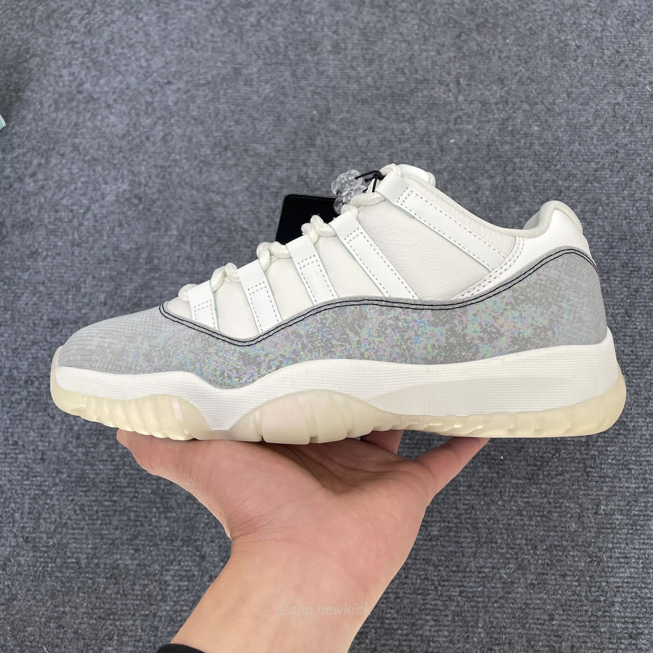 Air Jordan 11 Retro Low Year Of The Snake Hq7000 001 (2) - www.kitistry.com Air Jordan 11 Retro Low Year Of The Snake Hq7000 001 (2) - www.kitistry.com