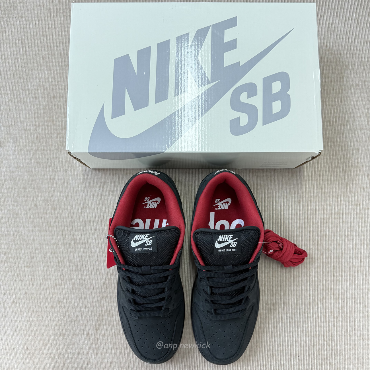 Nike Sb Dunk Low Supreme 94 Black Hq8487 001 (9) - www.kitistry.com Nike Sb Dunk Low Supreme 94 Black Hq8487 001 (9) - www.kitistry.com