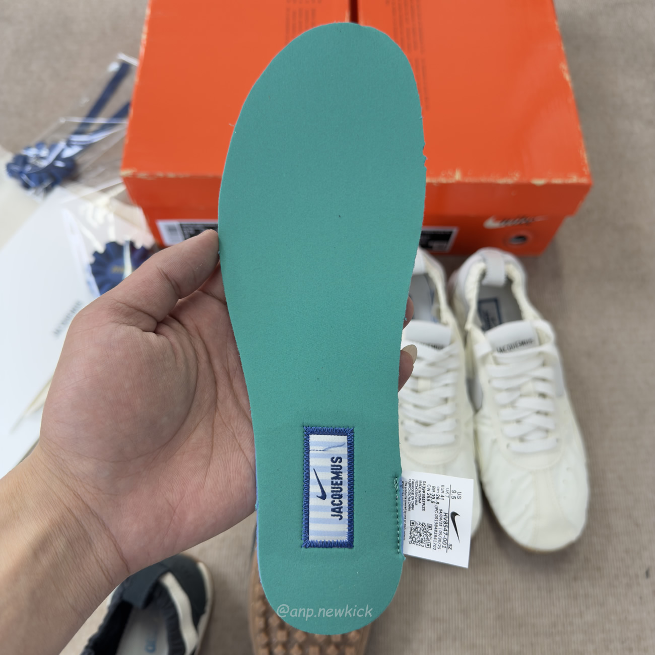 Nike Moon Shoe Sp Jacquemus Soft Pearl Womens Hv8547 001 (7) - www.kitistry.com Nike Moon Shoe Sp Jacquemus Soft Pearl Womens Hv8547 001 (7) - www.kitistry.com