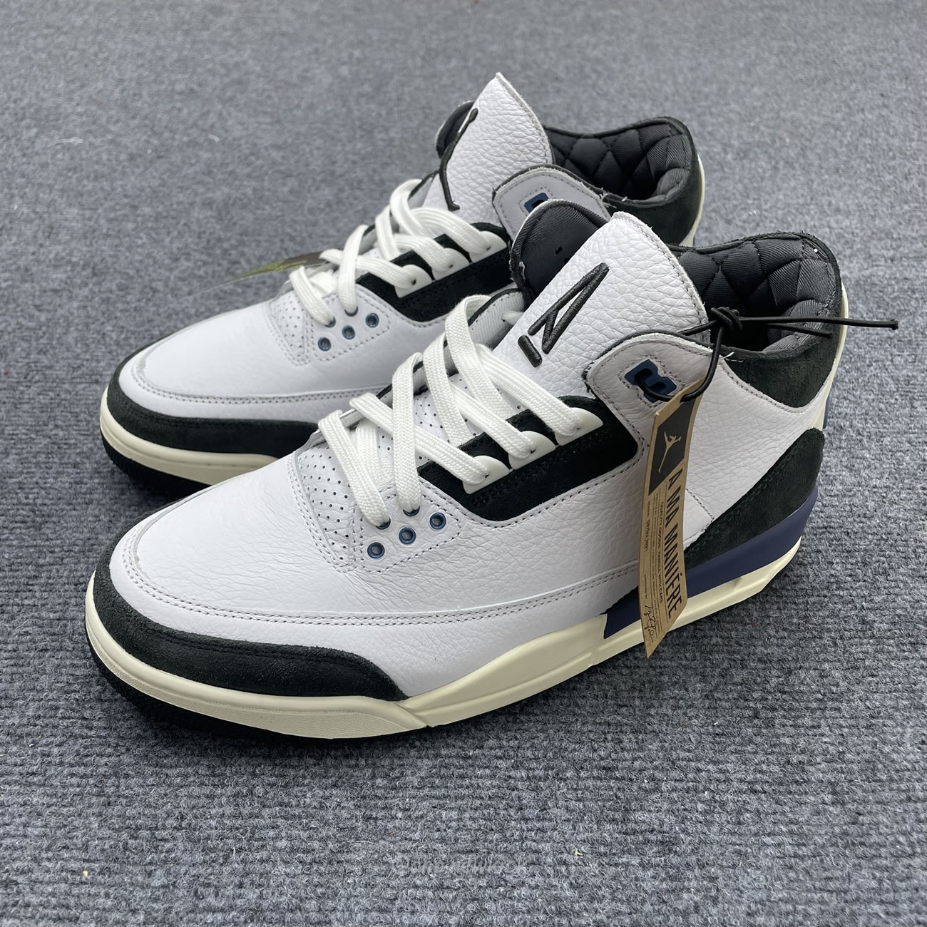 Air Jordan 3 Retro Og Sp A Ma Maniére Diffused Blue Hv8571 100 (2) - www.kitistry.com Air Jordan 3 Retro Og Sp A Ma Maniére Diffused Blue Hv8571 100 (2) - www.kitistry.com