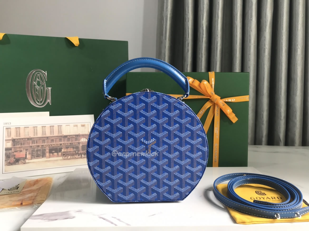 Goyard Alto Hat Box Bag 16.5 Cm X 7 Cm X 18 Cm (4) - www.kitistry.com
