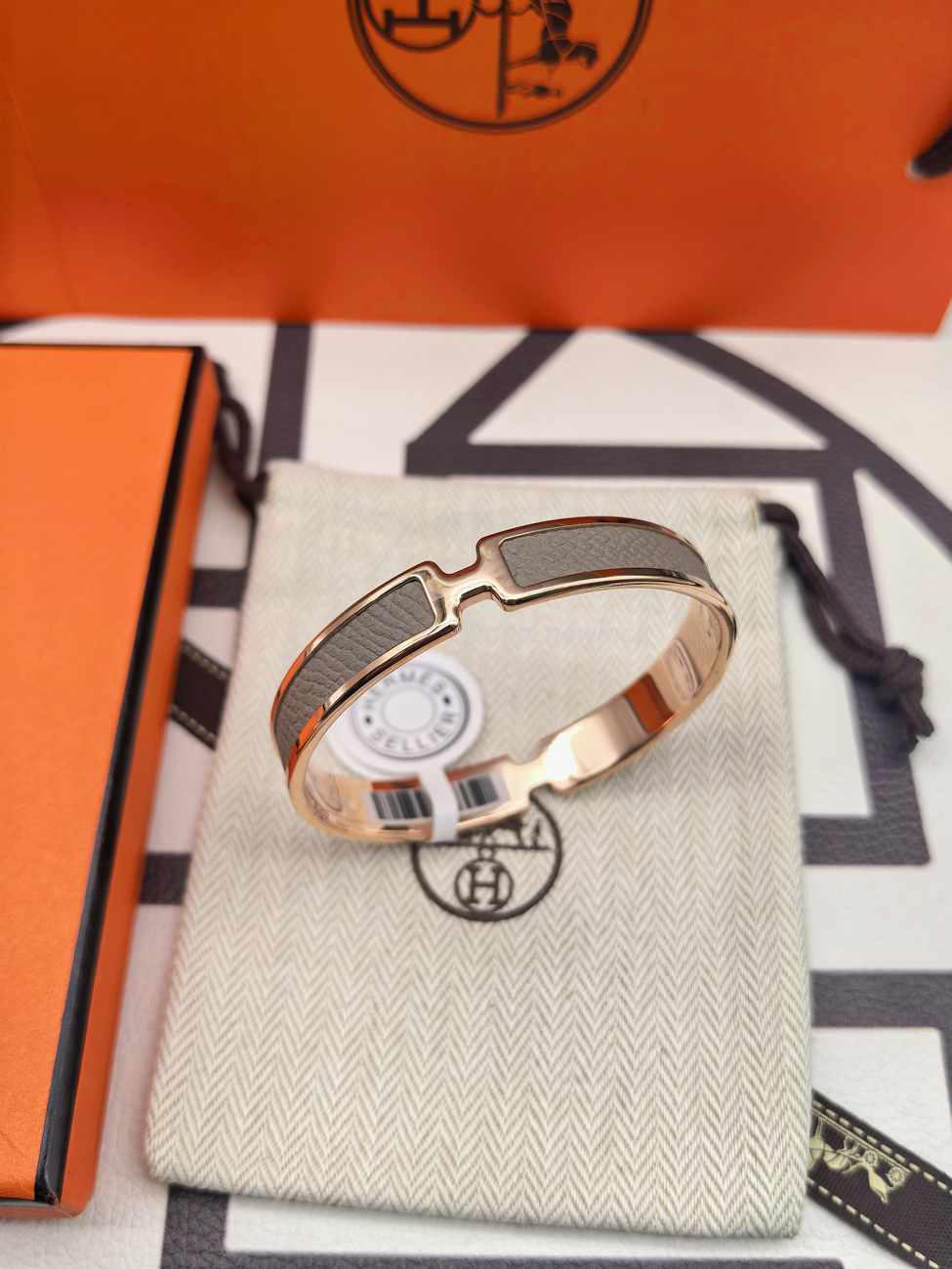 Hermès Bracelets For Women (10) - www.kitistry.com Hermès Bracelets For Women (10) - www.kitistry.com