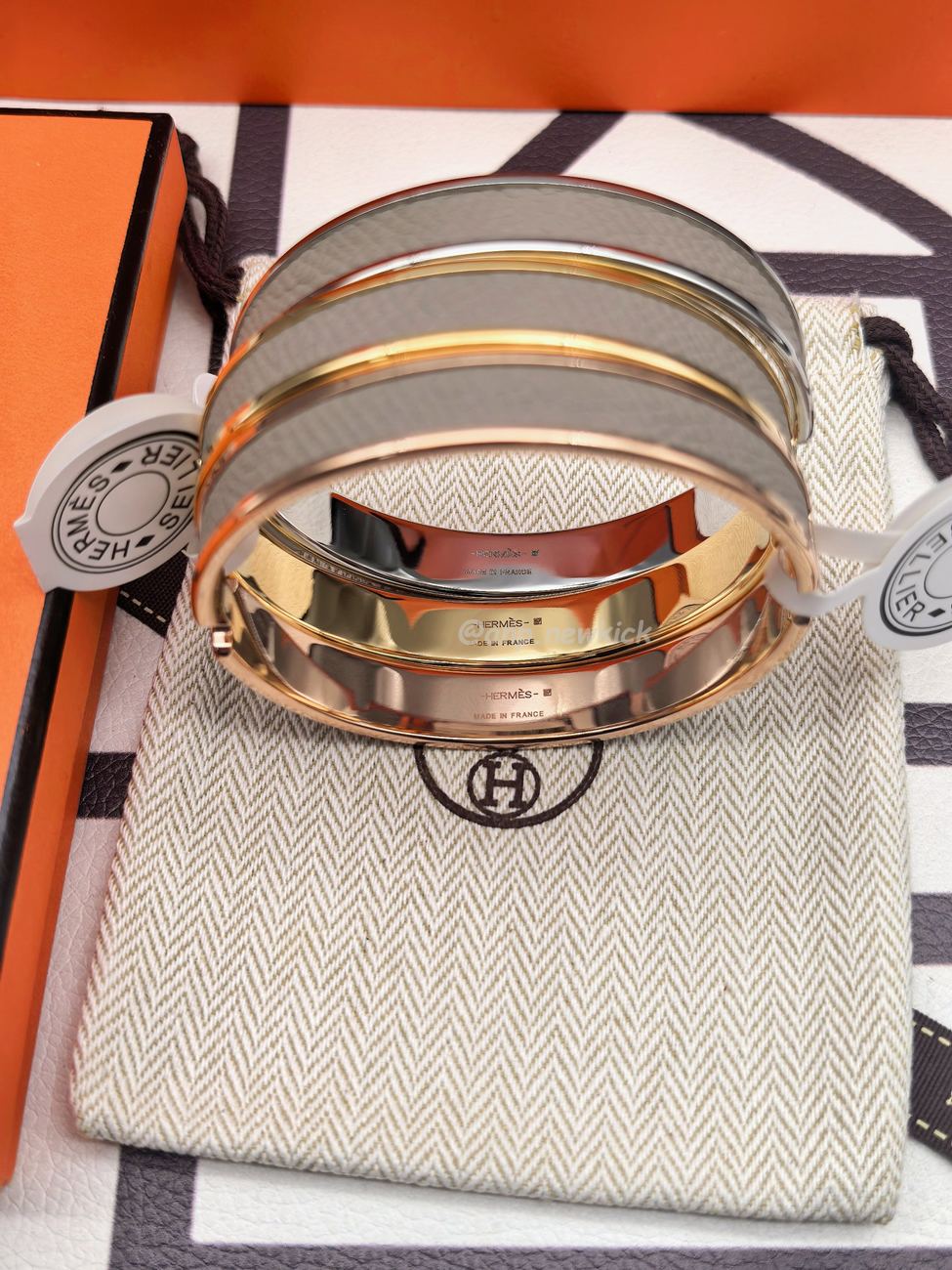 Hermès Bracelets For Women (14) - www.kitistry.com Hermès Bracelets For Women (14) - www.kitistry.com