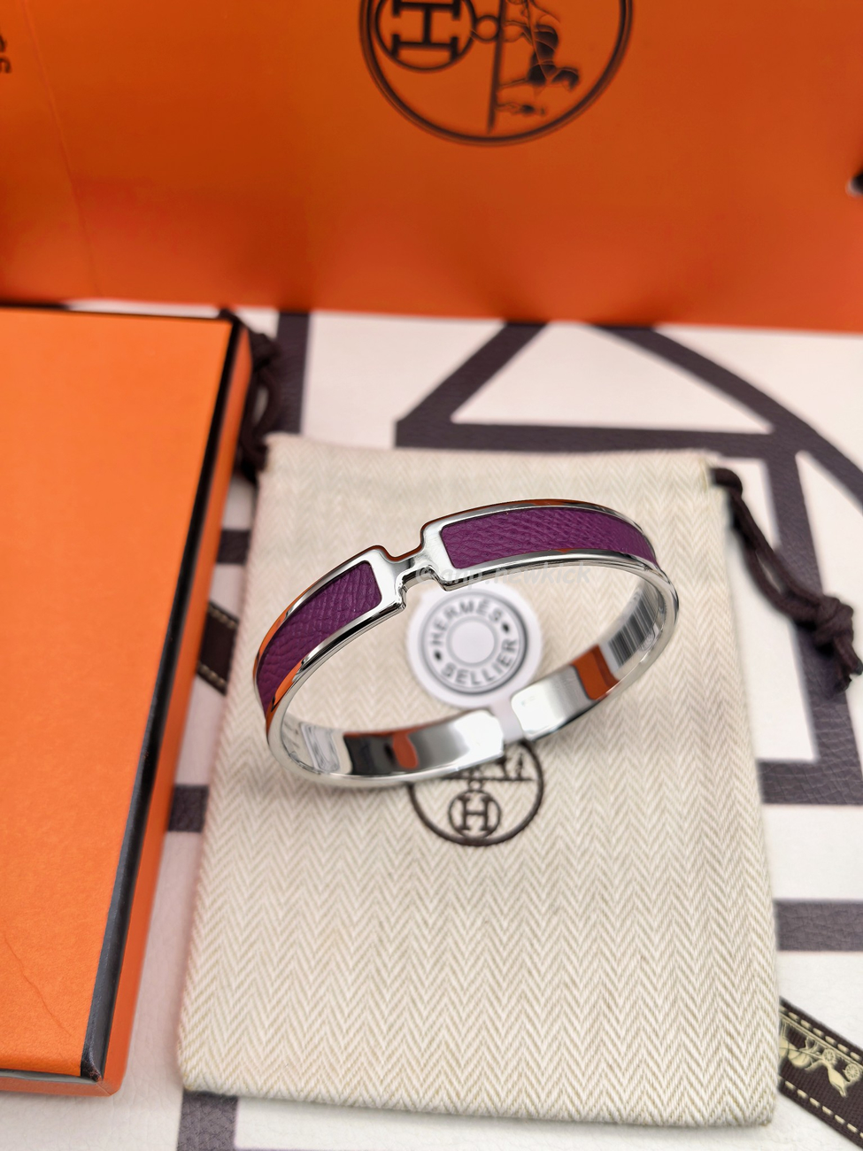 Hermès Bracelets For Women (18) - www.kitistry.com Hermès Bracelets For Women (18) - www.kitistry.com
