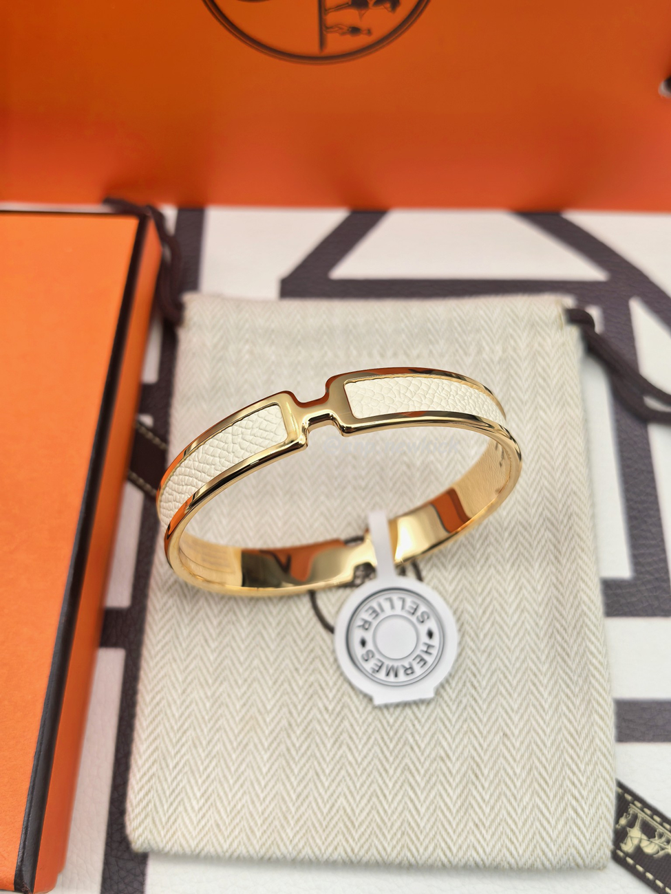 Hermès Bracelets For Women (29) - www.kitistry.com Hermès Bracelets For Women (29) - www.kitistry.com