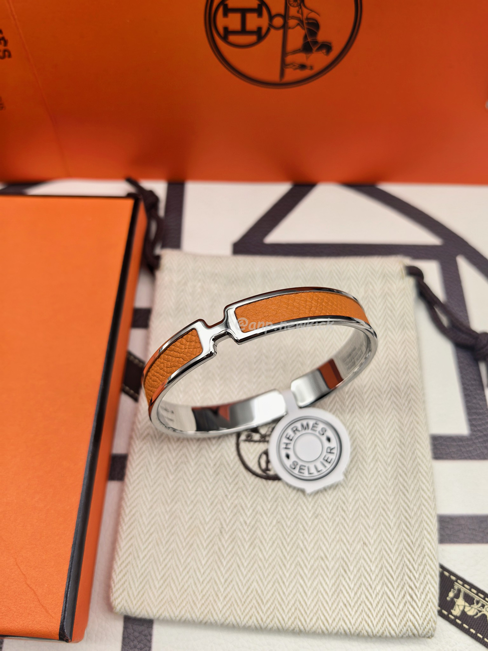 Hermès Bracelets For Women (3) - www.kitistry.com Hermès Bracelets For Women (3) - www.kitistry.com