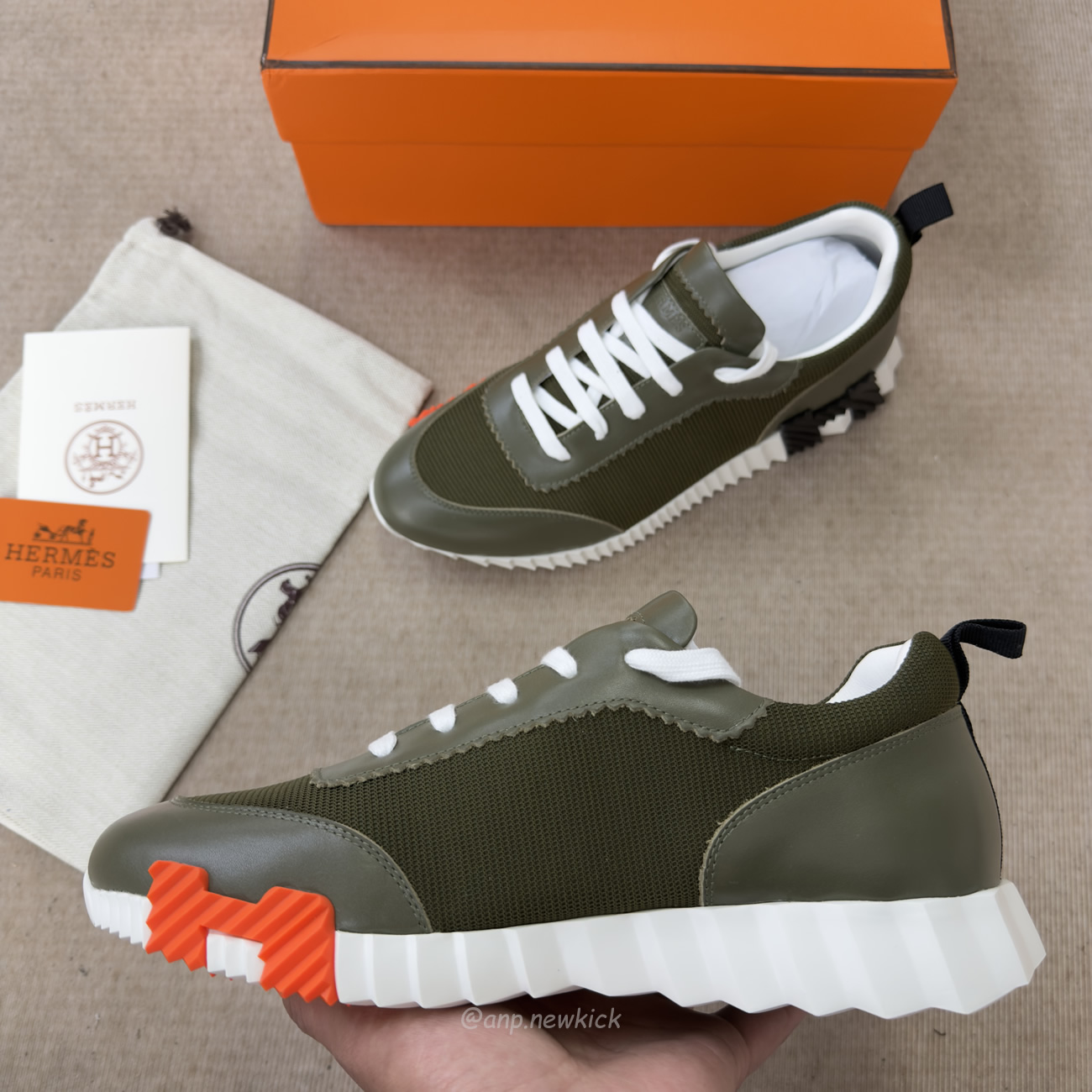 Hermes Bouncing Sneaker Matcha Blanc (2) - www.kitistry.com Hermes Bouncing Sneaker Matcha Blanc (2) - www.kitistry.com