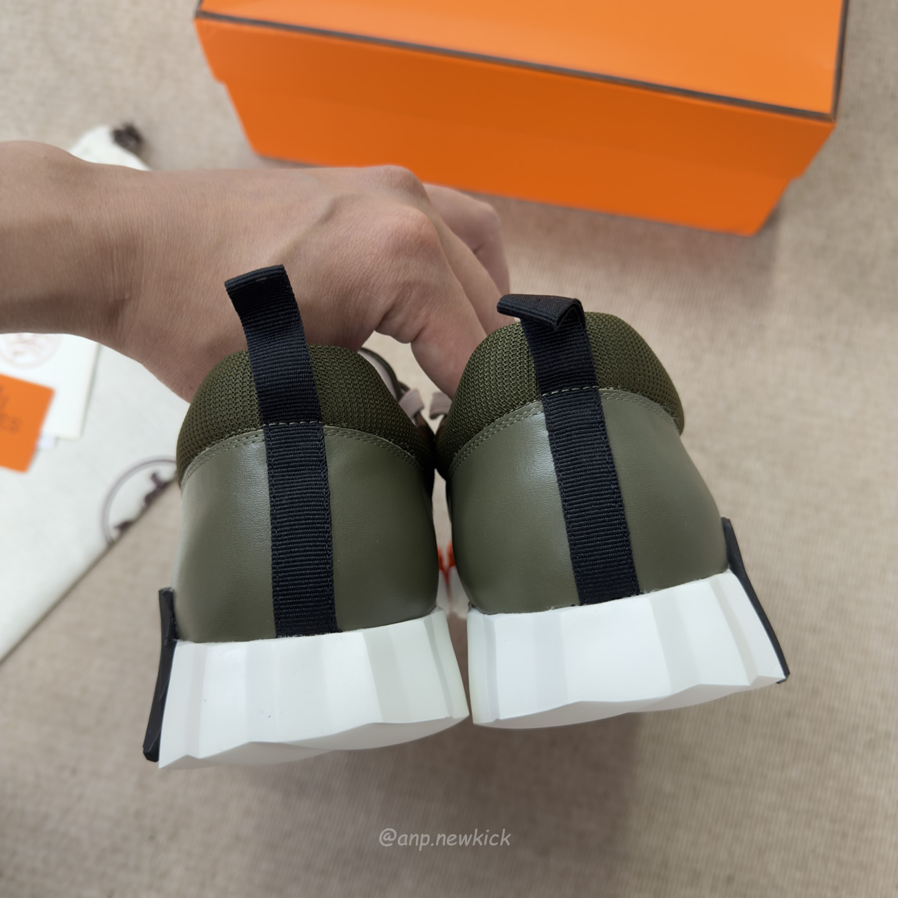 Hermes Bouncing Sneaker Matcha Blanc (3) - www.kitistry.com Hermes Bouncing Sneaker Matcha Blanc (3) - www.kitistry.com