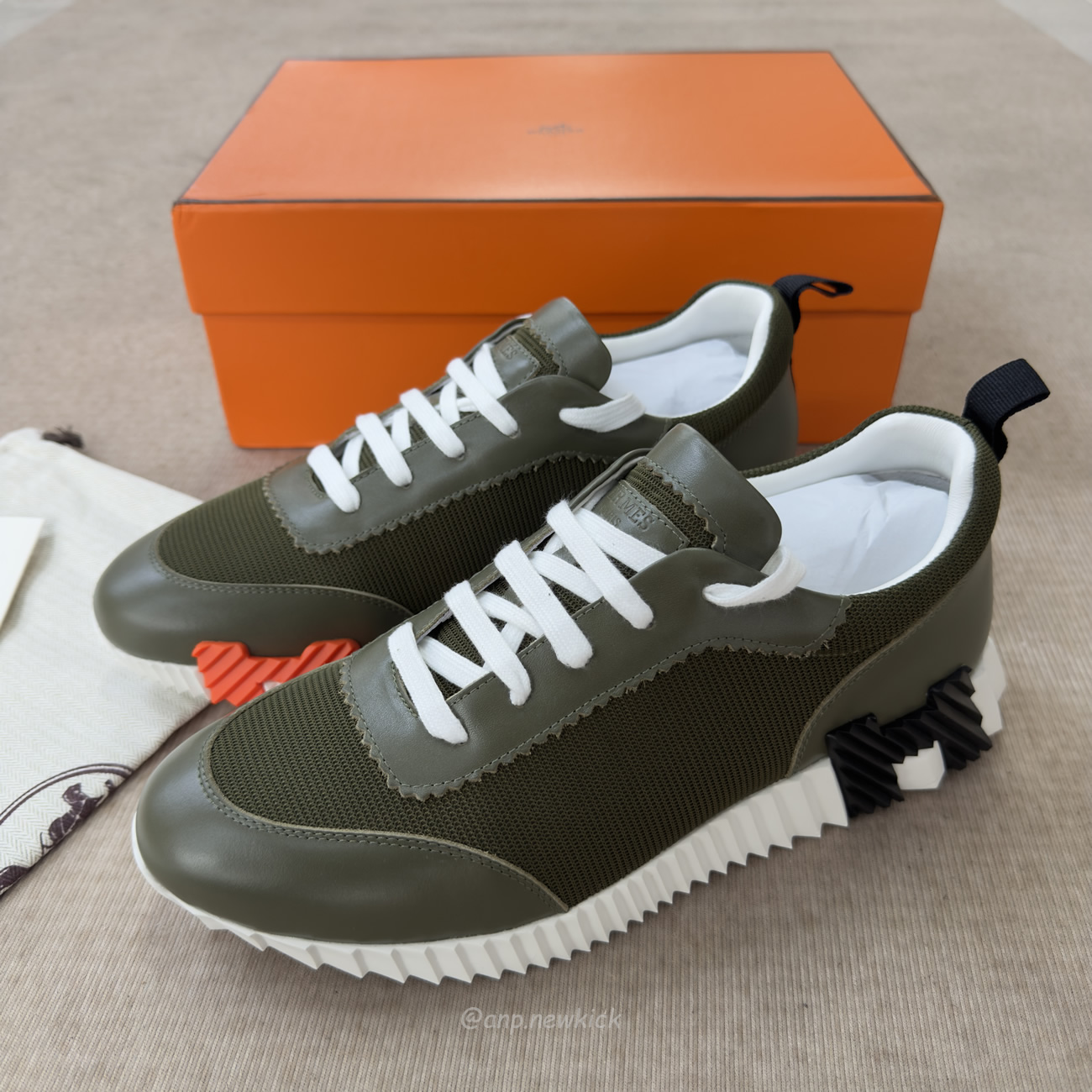 Hermes Bouncing Sneaker Matcha Blanc (4) - www.kitistry.com Hermes Bouncing Sneaker Matcha Blanc (4) - www.kitistry.com