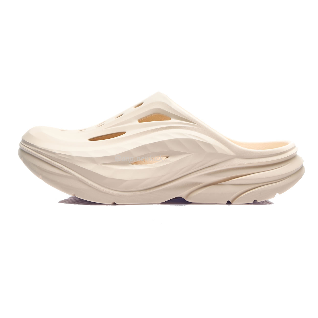 Hoka One One Ora Recovery Mule (4) - www.kitistry.com Hoka One One Ora Recovery Mule (4) - www.kitistry.com